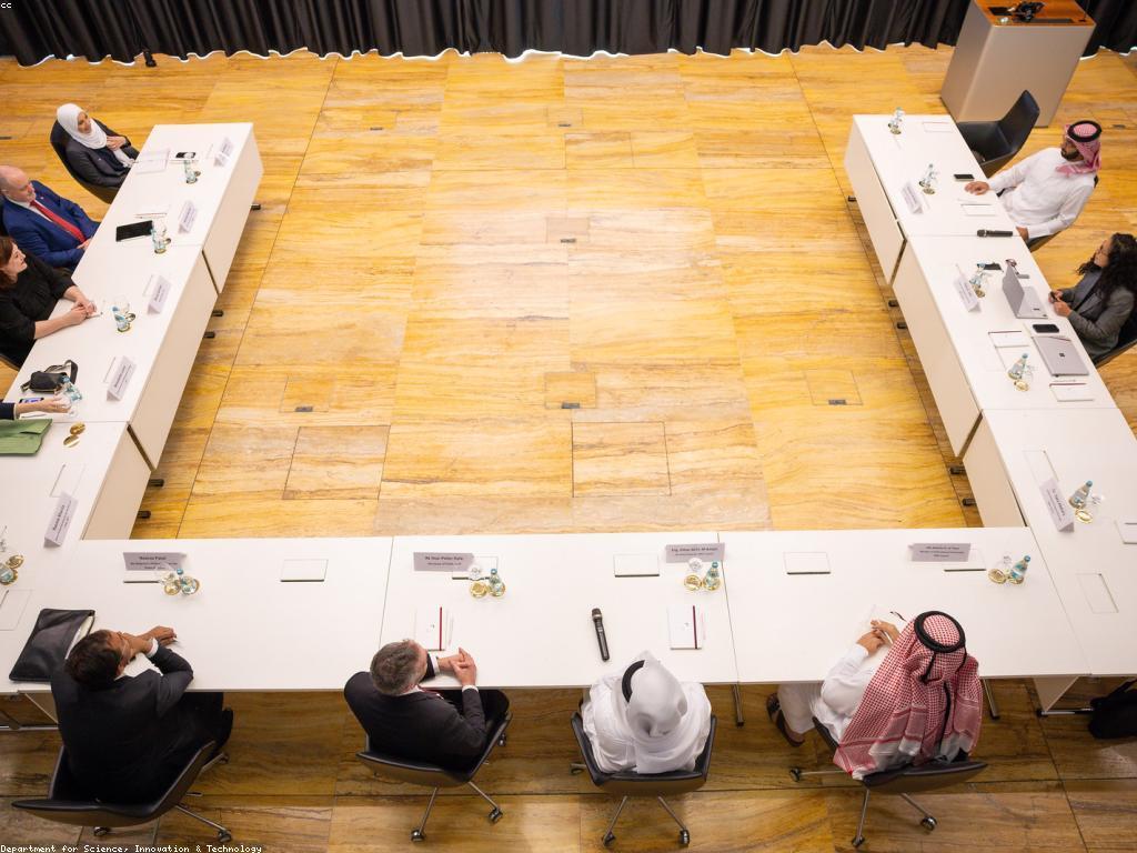 វិធីសាស្ត្រការពារទិន្នន័យដោយប្រើប្រាស់បច្ចេកវិទ្យាថ្មី